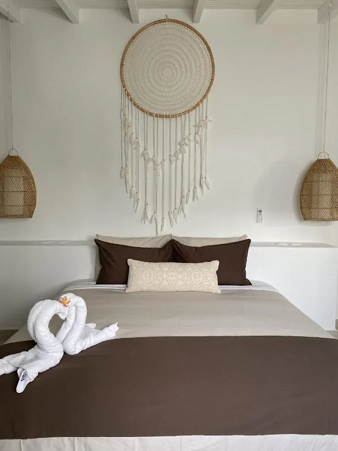 Movida Inn Aruba Palm Beach Apartment