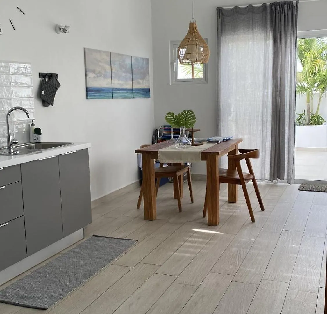 Apartment Movida Inn Aruba Palm Beach