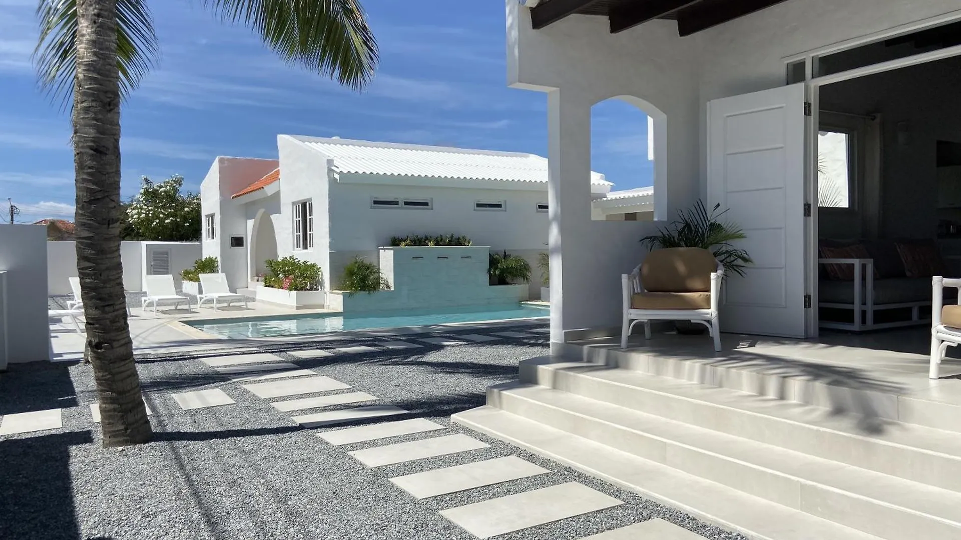 Movida Inn Aruba Palm Beach 0*,