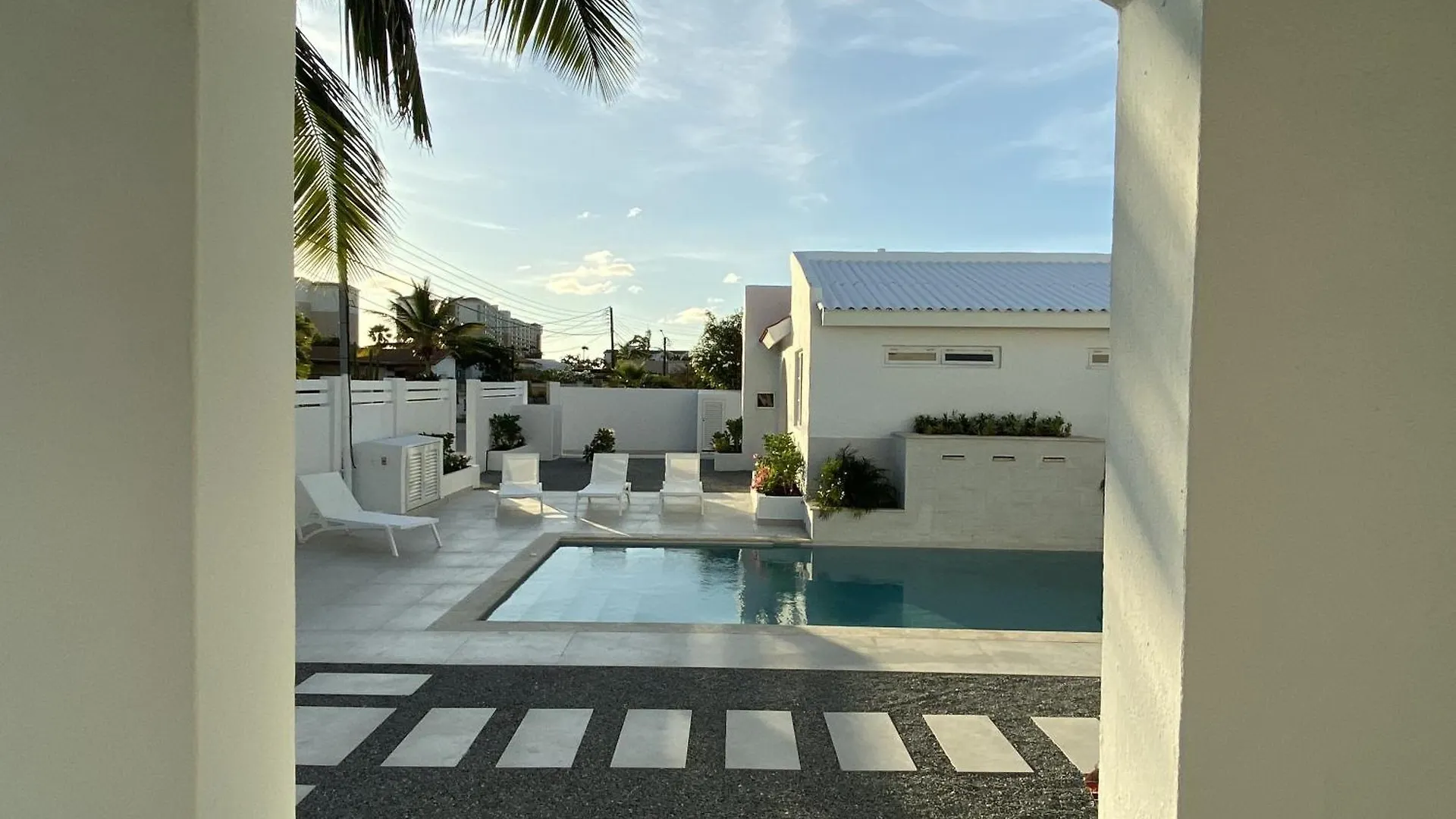Apartment Movida Inn Aruba Palm Beach